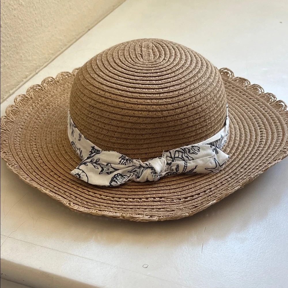 Kids Heart-Patterned Tan Bag/Purse and Hat Set